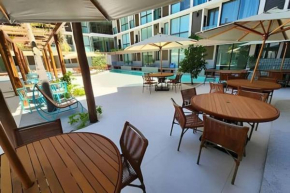 Flat Porto de Galinhas com piscina privativa